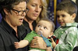 Les enfants de couples homosexuels se portent mieux que les autres